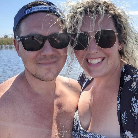 Meet your Posher, Elya - Picture 1 of 1